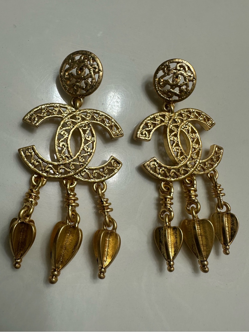 💫 CHANEL Gold Filigree Double-C Logo Drop Earrings with Teardrop Charms
